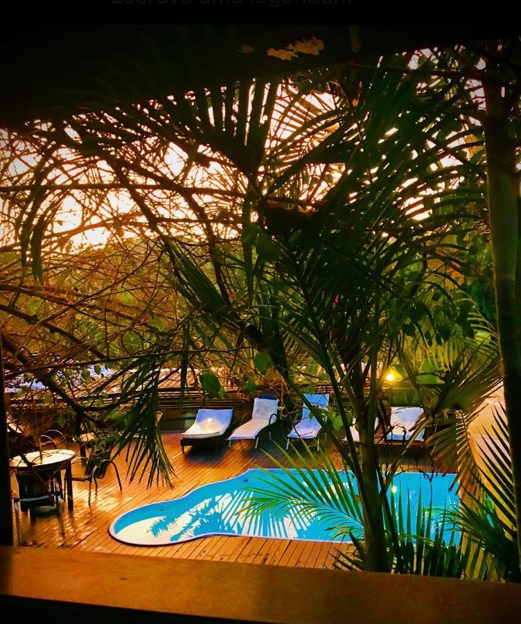 Pousada Aloha Beach House برايا دو روزا المظهر الخارجي الصورة