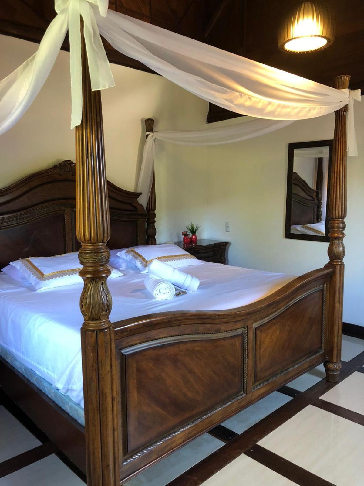 Pousada Aloha Beach House برايا دو روزا الغرفة الصورة